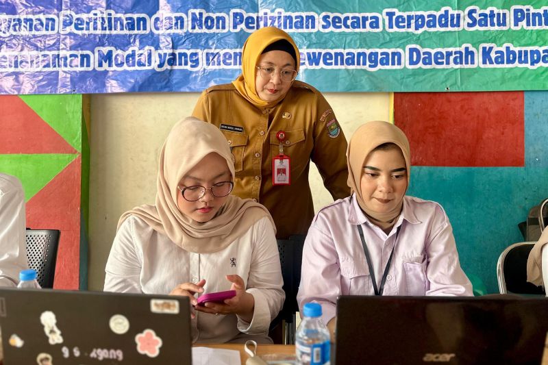 Pemkab Tangerang dorong pedagang pasar bertransformasi ke digital