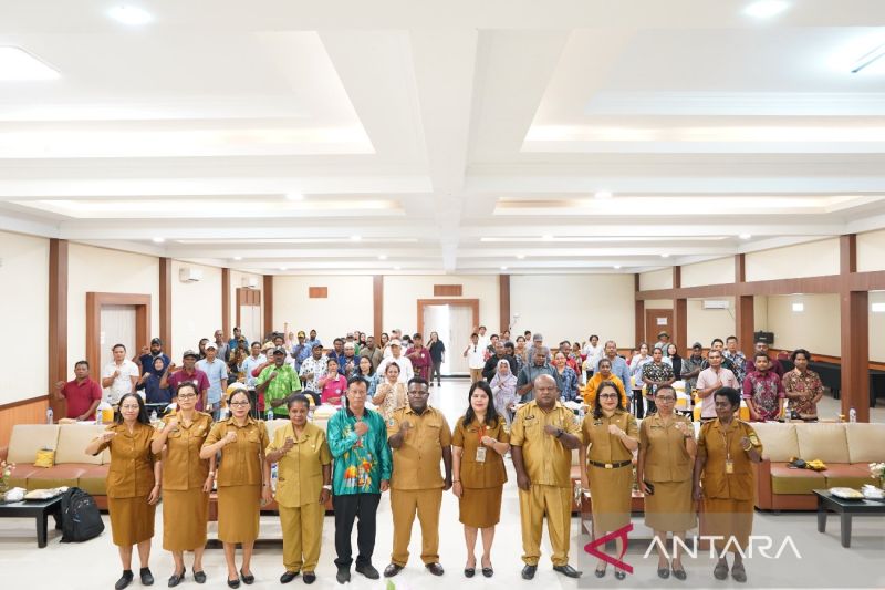 Diskop UMKM Mimika dorong penguatan manajemen pengurus KDMP