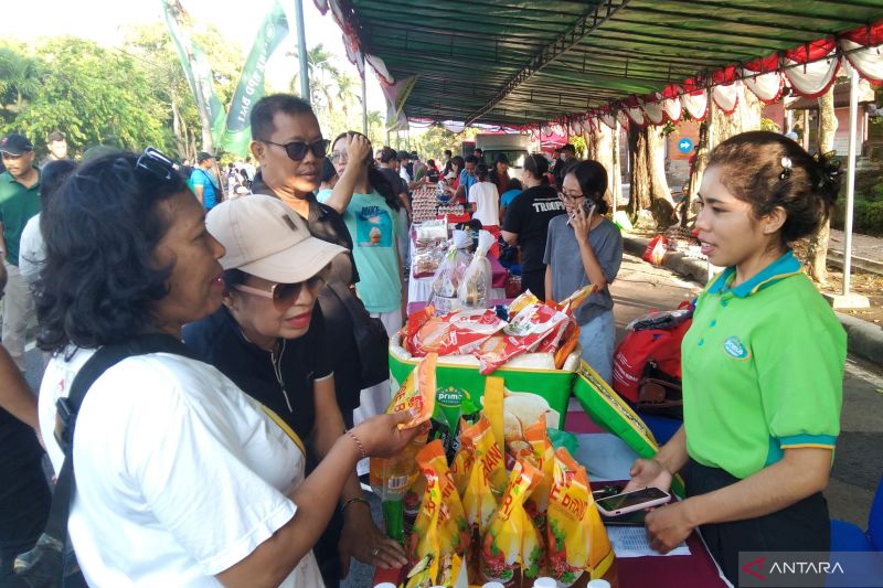 OJK dan FKLJK Adakan Pasar UMKM Tekan Inflasi Jelang Galungan di Bali
