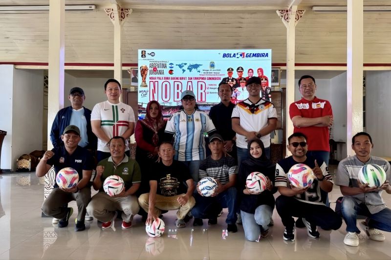 Bupati Gunungkidul harap nobar Piala Dunia gerakkan ekonomi UMKM