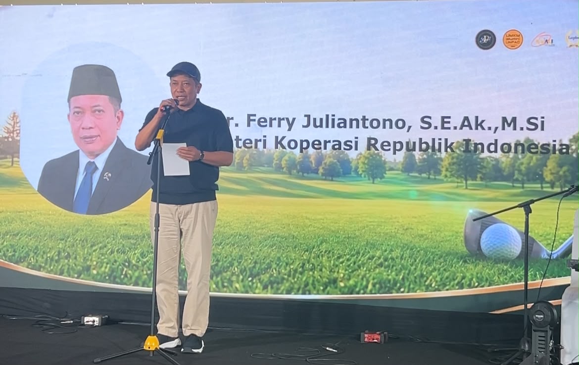 Menteri Koperasi RI Ferry Juliantono Dukung UMKM Exhibition dan Penguatan Koperasi