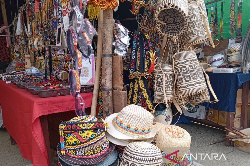 Festival Hudoq Pekeyang di Mahulu beri berkah bagi pelaku UMKM